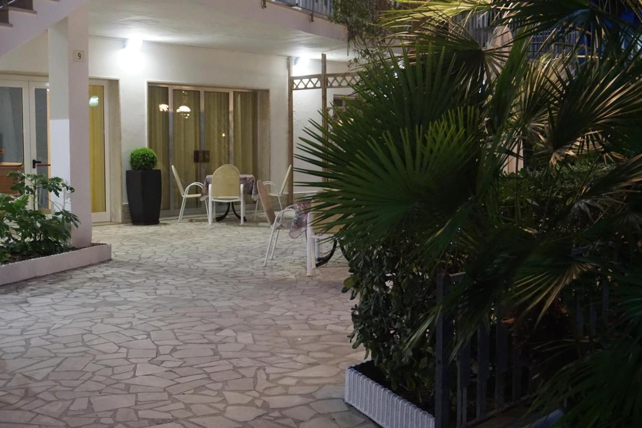 Hotel Sayonara มิลาโน แมริตทิมา ภายนอก รูปภาพ